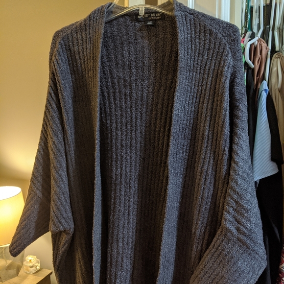 Barefoot Dreams Cozy Chic Cardigan, size small! - Picture 4 of 4